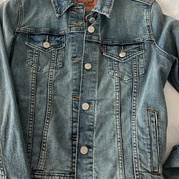 New without tags Levi original Trucker jean jacket - Picture 2 of 4